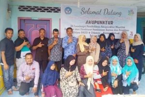 Lulusan Pelatihan PKW Akupunktur Praktek Mandiri