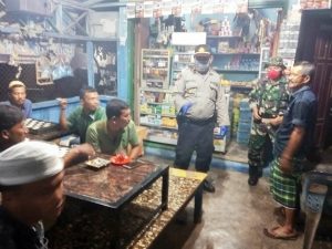 TNI-Polri Patroli Cegah Penyebaran Covid-19