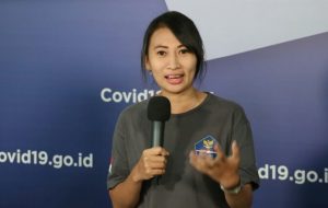 Suka Duka Relawan Perempuan Jadi Supir Ambulans