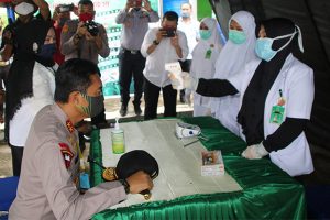 Tinjau Chek Poin di Saree, Kapolda di Cek Suhu Tubuh