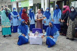 SMKN 3 Banda Aceh Produksi Ribuan Masker