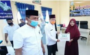 Jelang Lebaran, 14 Juara MTQ ke 34 Aceh asal Aceh Tamiang Terima Bonus