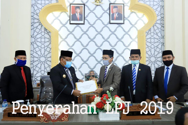 Walikota Serahkan LPJ 2019 ke Dewan