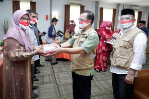 17 SMK se Aceh Dapat Masker Merah Putih