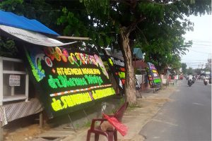 Ucapan Belasungkawa Berdatangan di Kediaman Almarhum dr Dharma Widya
