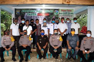 Kapolres Langkat Serahkan Penghargaan bagi Relawan Anti Narkoba