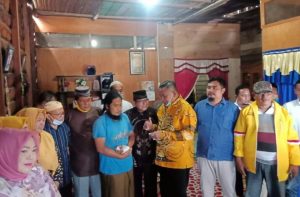 Dapat Umrah Gratis, Ustad M Zaid Serahkan ke Ibunya