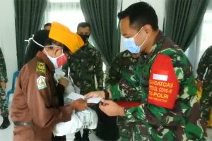 Purnawirawan & Warakawuri Terima Tali Asih dari Kodim Aceh Tamiang