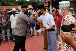 Kampanyekan Prokes, Polres Langkat Gandeng Komunitas Angkot dan Bentor