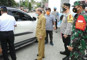 Forkopimda Aceh Tamiang Periksa Warga Pelintas & Surat Bebas Covid
