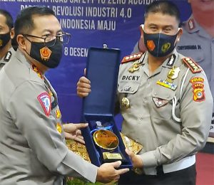 Gara-gara ‘Kupi Aceh’ Dit Lantas Polda Aceh Terima Penghargaan Kakorlantas Polri