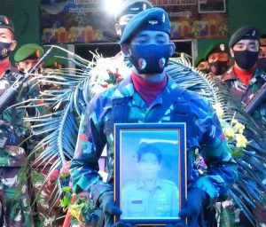 Dandim Aceh Tamiang Pimpin Pemakaman Militer