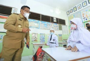 Mulai Belajar Tatap Muka, Banda Aceh Terapkan Prokes Ketat