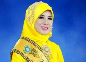 Diterpa Isu Miring, Dekranasda Atam Tawarkan Bakal Baju ke Guru Sekolah