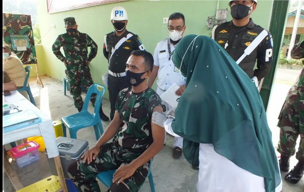 Personel Kodim Aceh Tamiang di Suntik Vaksin