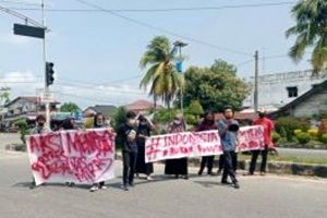 Polisi Bubarkan Unjukrasa Anti Miras Mahasiswa Langsa