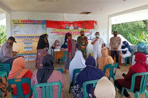 Sembilan Puluhan Pelayan Publik dan Lansia Divaksin di Dua Kecamatan