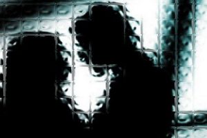 Lembaga (yang) Ternoda