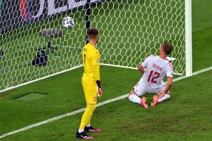 Piala Eropa 2021: Babak Pertama Denmark Bungkam Rep Ceko 2-0