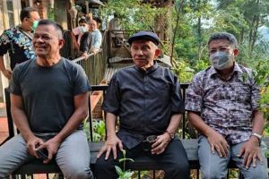 Apa yang Dibahas? Amin Rais, Jenderal Gatot dan Sejumlah Politisi Ngumpul di Rumah Rocky Gerung