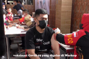 Polda Aceh Gelar Vaksinasi di Warkop dan Kampus