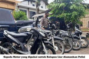 Polisi Bubarkan Aksi Ngetrek Jelang Jumatan di Ulee Lheue