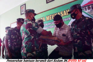 Masjid & Meunasah Dapat Bantuan Keramik Kodam