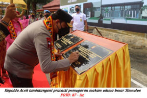 Pemugaran Makam Ulama yang Islamkan Simeulue