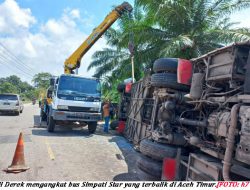 Sopir Bus yang Melarikandiri Setelah Terbalik…