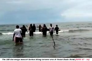 Dua Remaja Terseret Arus Pantai Kuala Parek
