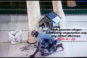 VIDEO Pencuri Celeng Lebaran di Masjid Syuhada