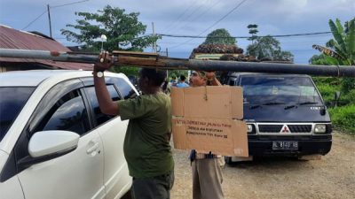 Belasan Supir Angkutan Kelapa Sawit BlokadeJalan