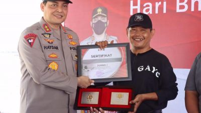 Pemred halaman7.com Juara Menembak Hari Bhayangkara ke 76