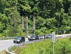 Pj Bupati Aceh Jaya Tinjau Proyek di Puncak Geurutee