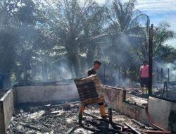 Musibah di Hari Kemerdekaan, Dua Rumah Warga Ludes Terbakar