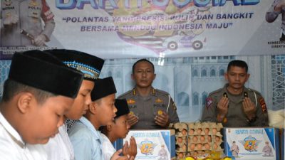 Dit Lantas Polda Aceh Santuni Anak Yatim