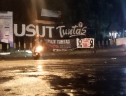 Gemerlap Pesta di Tanah Terluka