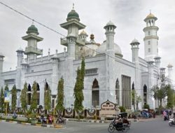 Syahrir Rajab Khatib Shalat Idul Adha di Langsa
