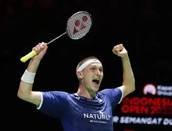 Axelsen Ciptakan Hattrick di Indonesia Open