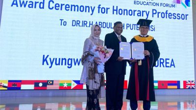 Bang Lah Dianugerahi Gelar Profesor dari Korea
