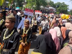 Galeri FOTO: Pawai Alegoris Obati Kerinduan