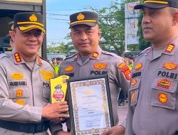 Kapolresta Beri Penghargaan bagi Polsek Terbaik