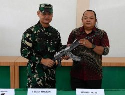 Warga Tamiang Serahkan Senpi ke Kodim