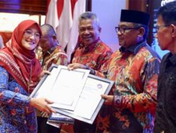 Pemko Langsa Terima Penghargaan dari Ombudsman