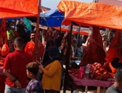 Pasar Daging Meugang di Langsa Ramai