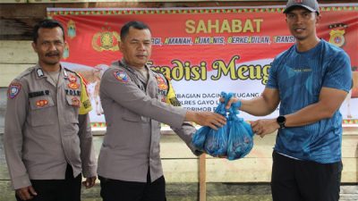 Polres Gayo Lues Bagikan Daging Meugang