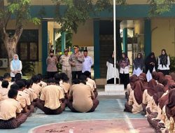 Polda Aceh Saweu Sikula ke SMAN 8 Banda Aceh