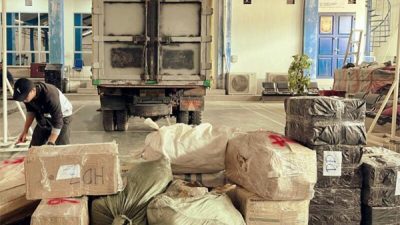 Bea Cukai Langsa Amakan Sparepart Impor Ilegal