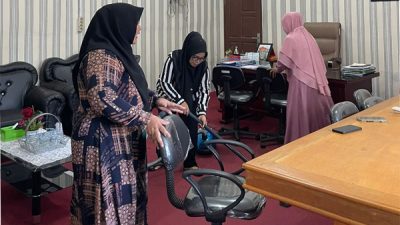 ASN DPMG Langsa Laksanakan Gotong Royong