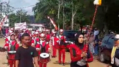 Drumband SMAN Unggul Aceh Timur Meriahkan HUT RI